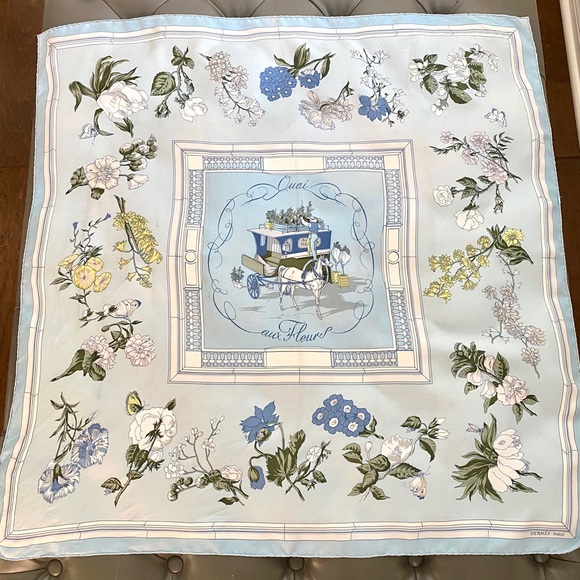Hermes Accessories - HERMES Scarf Blue Silk twill 90 France 35